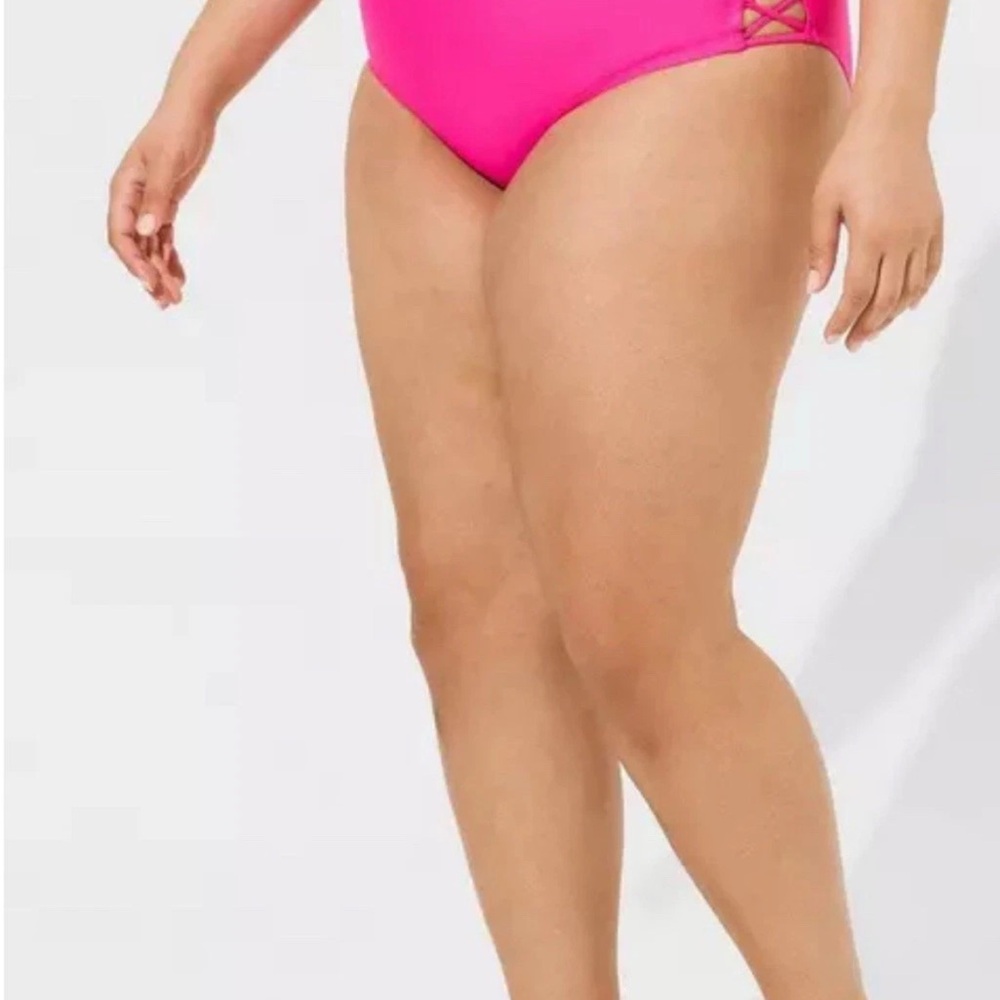 Vibrant Pink Bikini Set - Picture 4 of 5